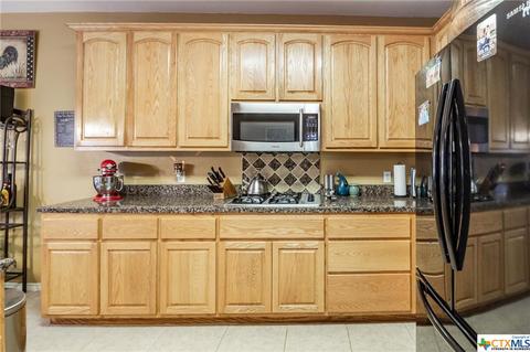 75 Post Oak Xing, Inez, TX 77968 photo 12