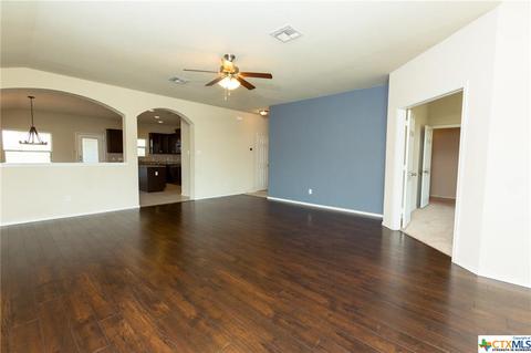1114 Emerald Gate Dr, Temple, TX 76502 photo 4