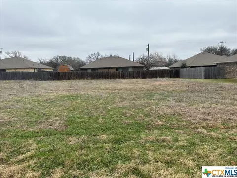 246 Old Waco Rd, Gatesville, TX 76528