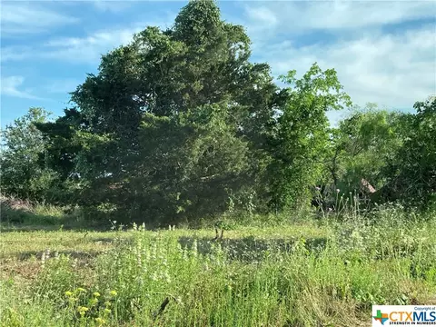 886 Garret Trail Rd, Maxwell, TX 78656 photo 2