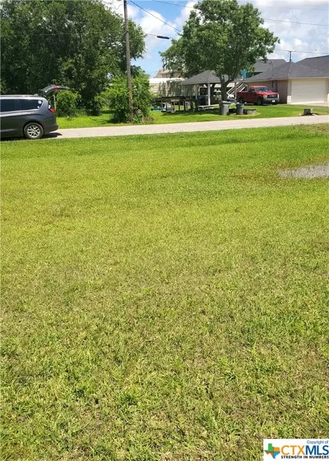 0 Pine St, Seadrift, TX 77983 photo 3