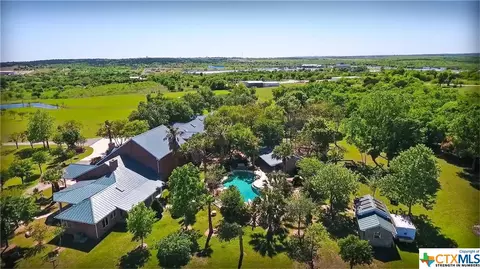 321 Weiss Rd, New Braunfels, TX 78130