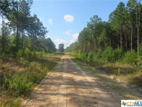 999 Co Rd 1101, Newton, TX 75977