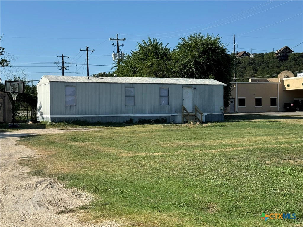 1956 Sattler Rd  