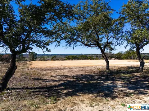 136 Red Maple Cir, Killeen, TX 76549