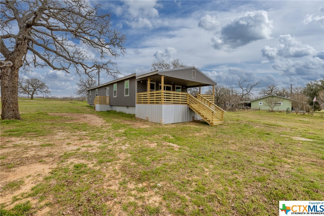 3360 E Hwy 97  