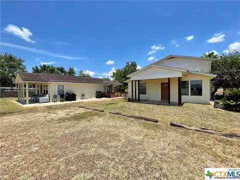 2899 Fm 1685, Victoria, TX 77905