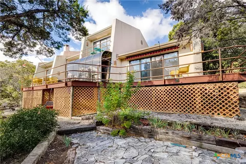 1078 Hillside Vw, New Braunfels, TX 78132