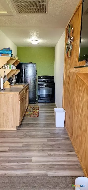 Kitchen - 1012 W Denver Ave, Seadrift, TX 77983 photo 1 of 1