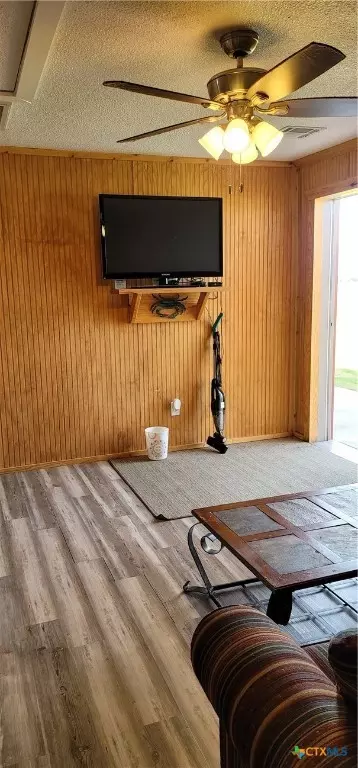 Other - 1012 W Denver Ave, Seadrift, TX 77983 photo 8 of 11