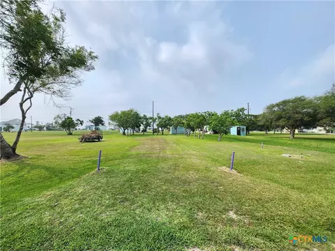 lot643 644 Swallow Dr, Palacios, TX 77465