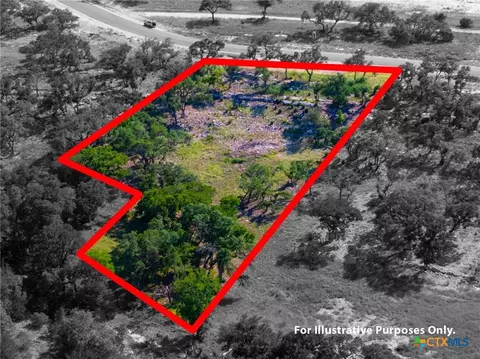 1918 Paradise Pkwy, Canyon Lake, TX 78133
