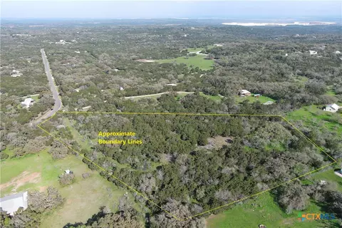 8205 Wegner Rd, New Braunfels, TX 78132