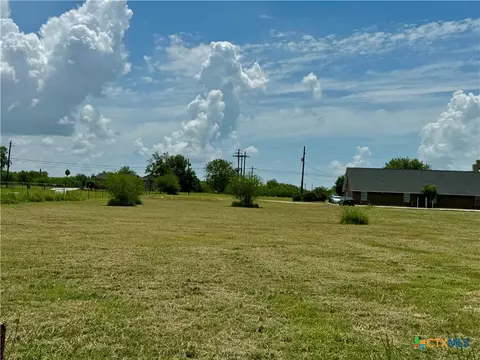 2901 Baker St, Victoria, TX 77901