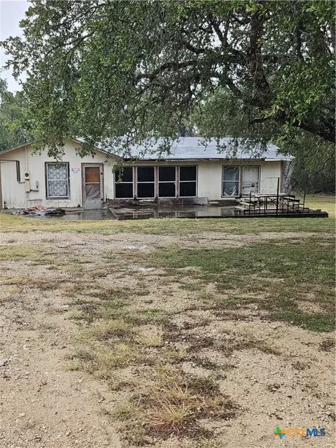 10140 Rebecca Creek Rd, Spring Branch, TX 78070