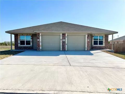 306 Dolphin Dr, Temple, TX 76501