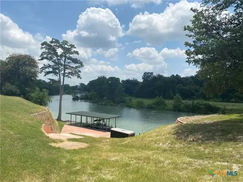 591 585 Vista Del Rio, New Braunfels, TX 78130