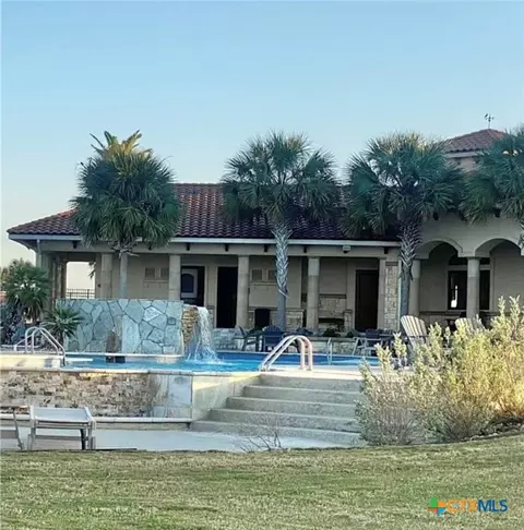 294 E Lago Loop Rd, Port O'connor, TX 77982 photo 4