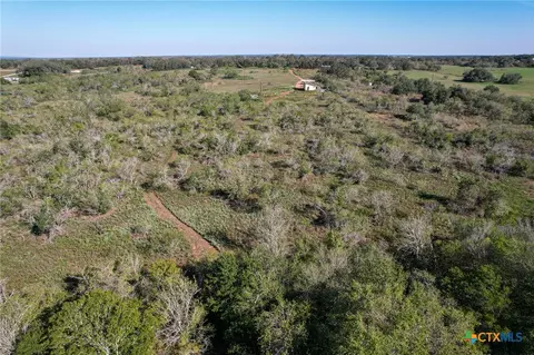 1366 County Road 467, Stockdale, TX 78160