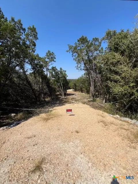 1585 Hilltop Rdg, New Braunfels, TX 78132