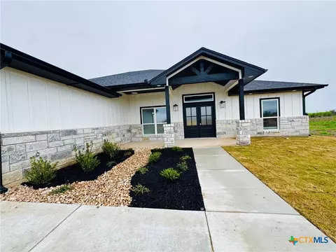 207 Creek Plum Ln, Temple, TX 76502