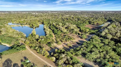 000 Smith Rd, Victoria, TX 77905