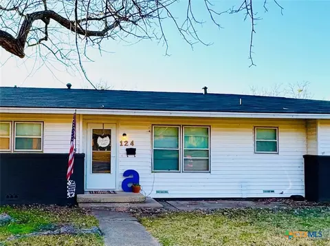 124 Cottonwood Dr, Gatesville, TX 76528