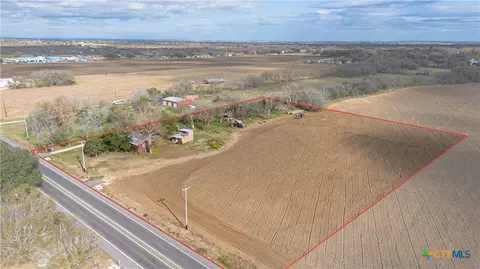 8195 Fm 725, Mcqueeney, TX 78123