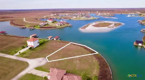 147 Vista Merlot, Port O'connor, TX 77982