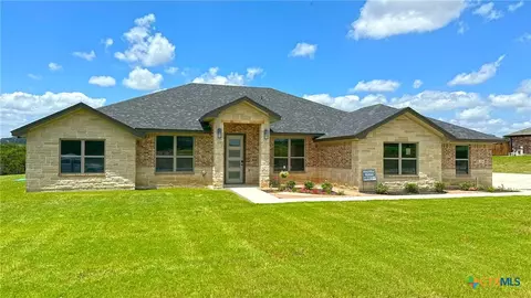 3154 Fish Pond Dr, Copperas Cove, TX 76522