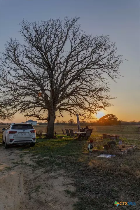 1080 Whisper Rd, Luling, TX 78648 photo 4