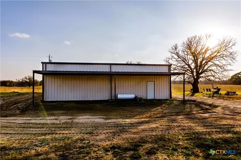 1080 Whisper Rd, Luling, TX 78648 photo 5