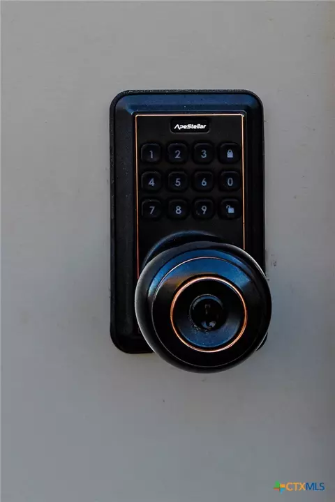 1080 Whisper Rd, Luling, TX 78648 photo 17