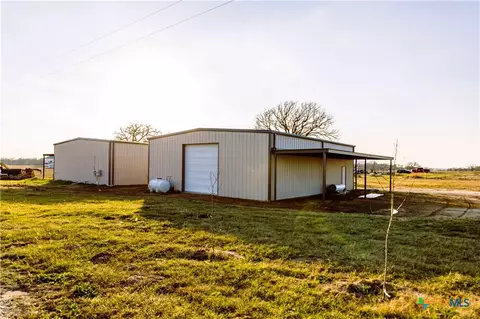 1080 Whisper Rd, Luling, TX 78648 photo 2