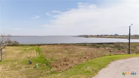 lot32 S Blue Heron Dr, Port Lavaca, TX 77979