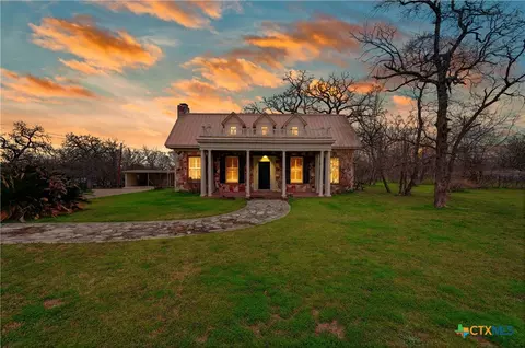 Exterior - 222 Myrtle Ave, Luling, TX 78648 photo 9 of 9