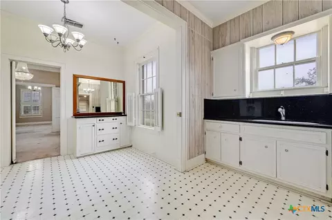 Other - 222 Myrtle Ave, Luling, TX 78648 photo 3 of 10