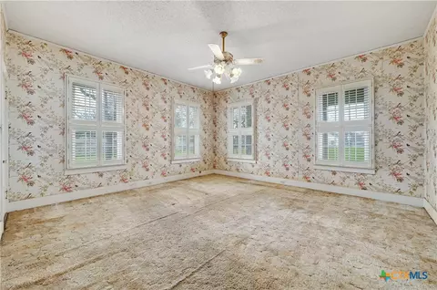 Bedroom - 222 Myrtle Ave, Luling, TX 78648 photo 1 of 2