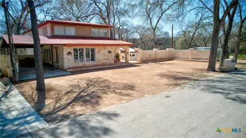 1684 Rocky Riv, Canyon Lake, TX 78133