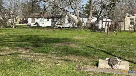 2606 Hackberry St, Victoria, TX 77901