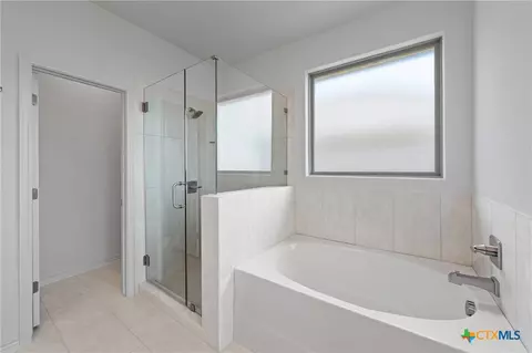 Bath - 7209 Touchstone Dr, Temple, TX 76502 photo 3 of 4