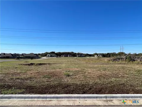 1925 Slade Dr, Salado, TX 76571