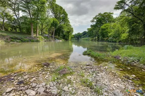 945 Gruene Place Dr, New Braunfels, TX 78130