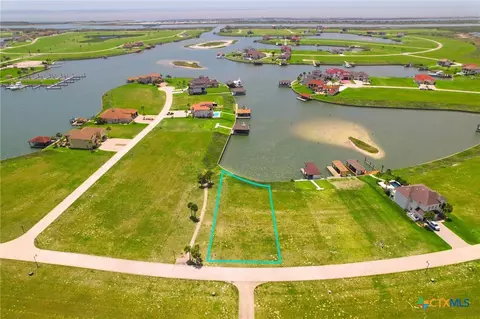 287 W Lago Loop Rd, Port O'connor, TX 77982