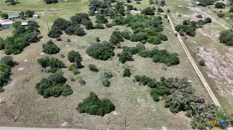 000 Kelley Rd, Refugio, TX 78377 photo 2
