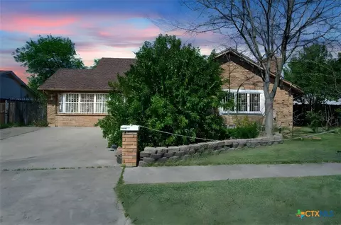 1823 Cedarview Dr, Killeen, TX 76543