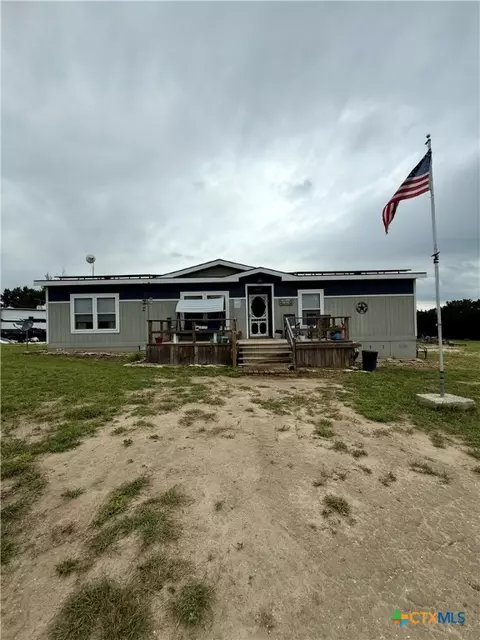 445 Beadle Rd, Gatesville, TX 76528
