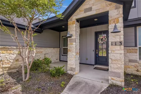 113 Terra Vista Ranch Rd, Victoria, TX 77904