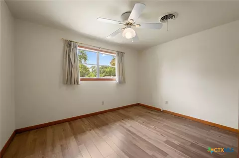 Bedroom - 201 Hillcrest Dr, Luling, TX 78648 photo 3 of 3