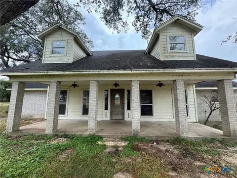20908 Zac Lentz Pkwy, Victoria, TX 77905